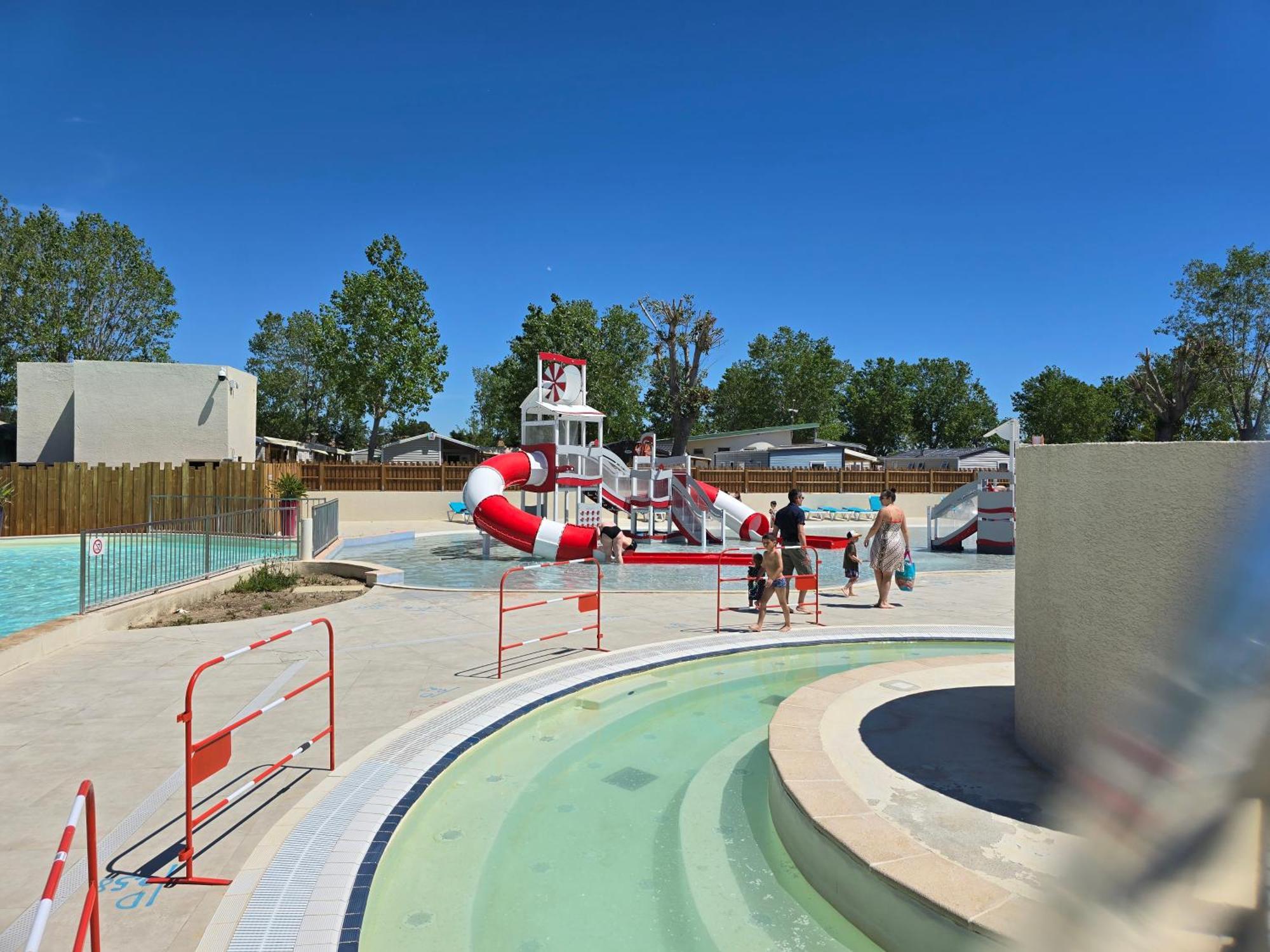 Mobilhome Lodge 3 Chambres, 500M Plage, Camp 5 Etoiles Vendres Exterior photo